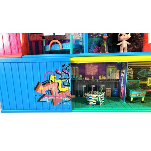 L.O.L. Surprise! Clubhouse Playset Doll and Furniture Accessories - Picture 7 of 14